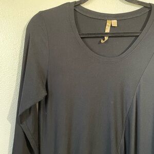 Comfy USA XS Black Asymmetrical Hem Tunic Top Made USA Avant Garde Lagenlook